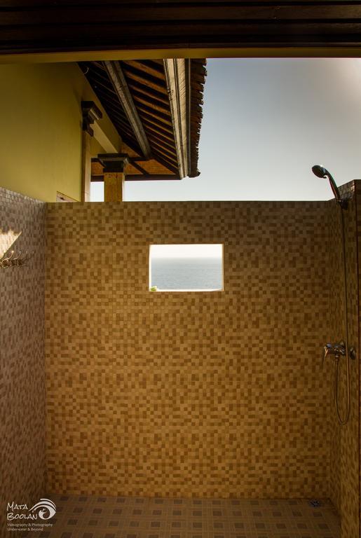 Beten Waru Bungalow And Restaurant 아메드 외부 사진